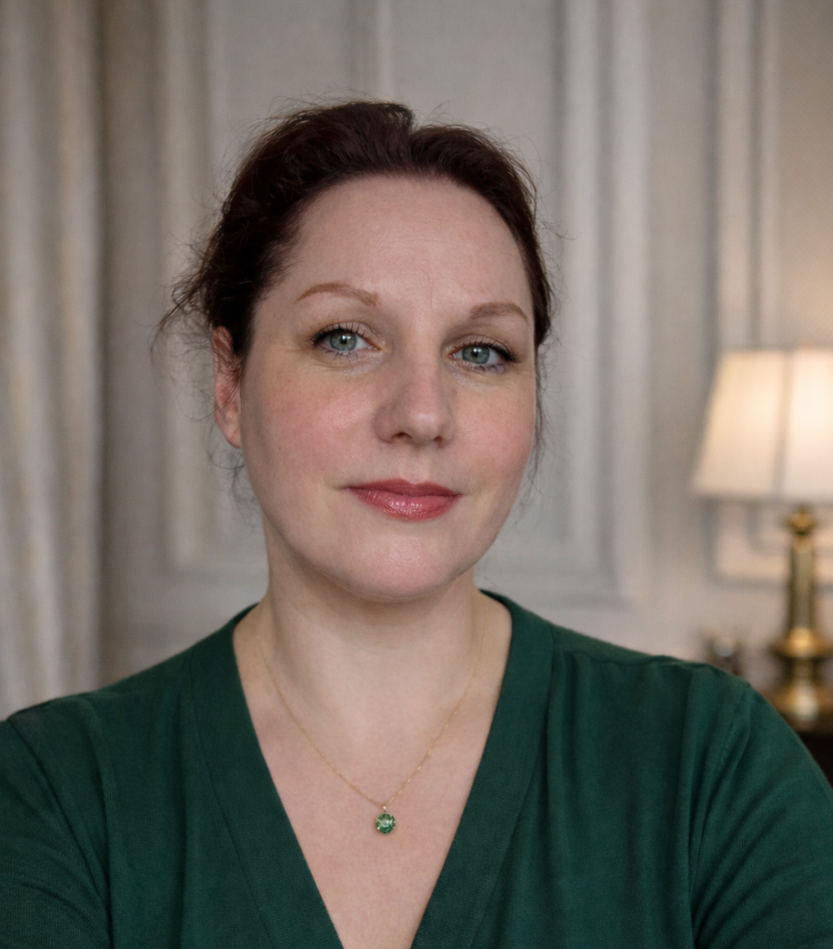 Bemutatkoz�s � �gi Nyelvi M�hely